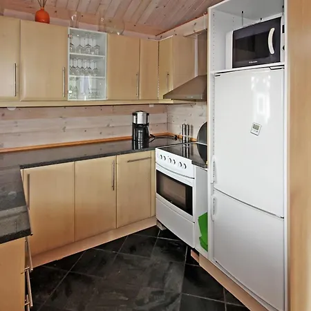 Semesterbostad Lewe - 150m From The Sea By Interhome Ålbæk