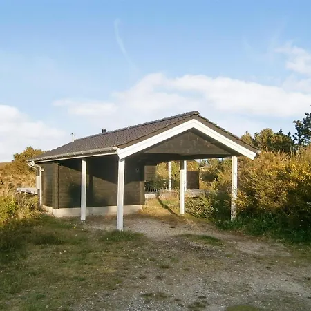 Semesterbostad Lewe - 150m From The Sea By Interhome